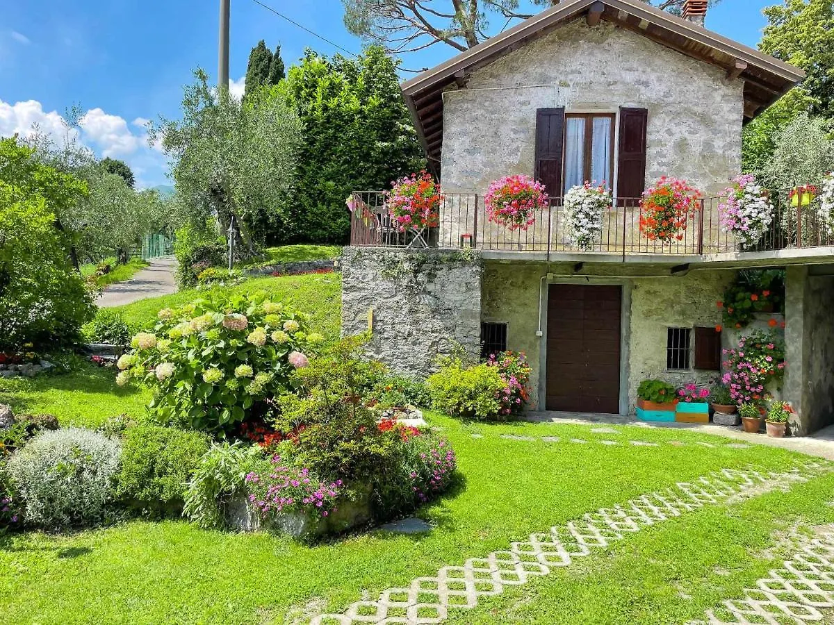 Apartment Breva Loft Tra Gli Ulivi Ed Il Lago Bellagio